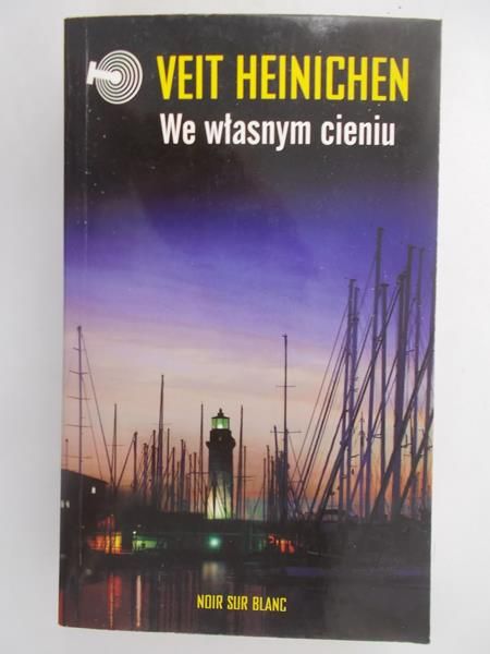 We własnym cieniu