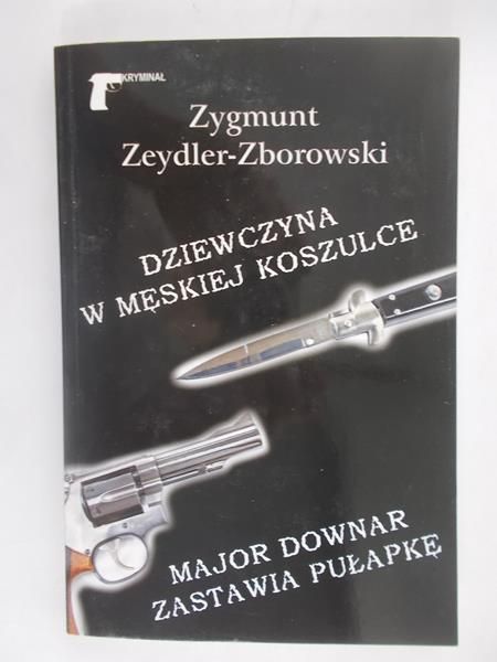 Dziewczyna w męskiej koszulce