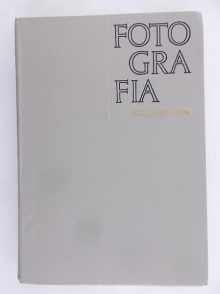 Cyprian Tadeusz - Fotografia Czarno – Biała
