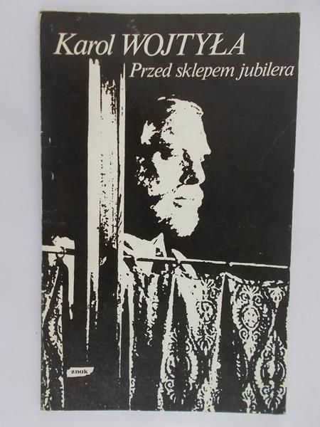 Wojtyła Karol - Przed sklepem jubilera