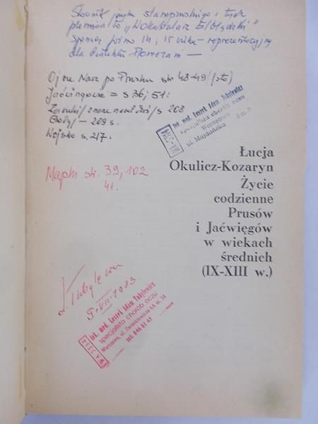 Okulicz-Kozaryn Łucja - Życie codzienne Prusów i Jaćwięgów w wiekach średnich