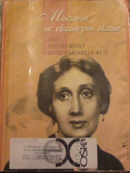 (red.) - Morświn w różowym oknie