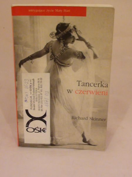 Tancerka w czerwieni