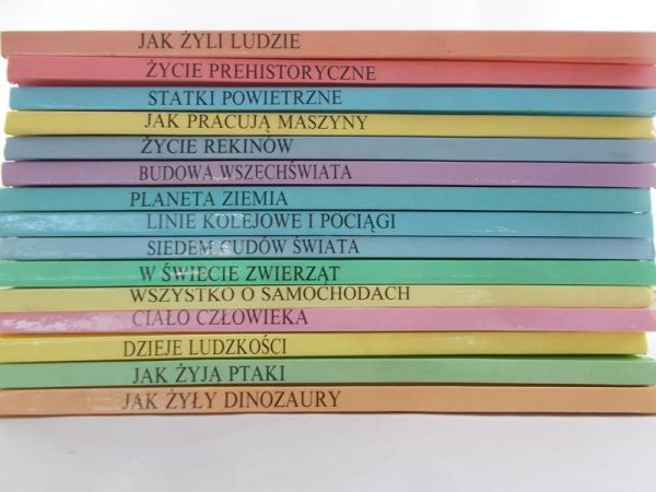 Świat wczoraj i dziś, zestaw 15 książek