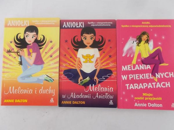 Dalton Annie - Aniołki. Spółka z nieograniczoną odpowiedzialnością, zestaw 3 książek