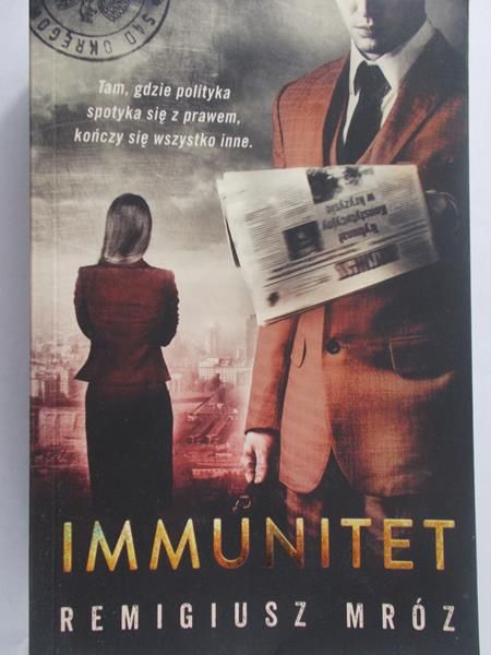 Mróz Remigiusz - Immunitet