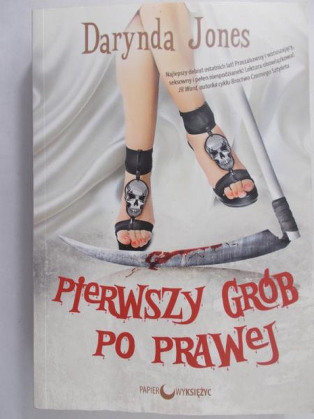 Jones Darynda - Pierwszy grób po prawej