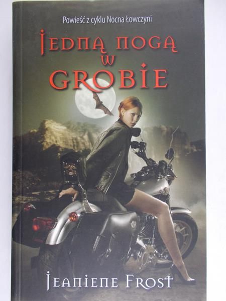 Janienie Frost - Jedną noga w grobie