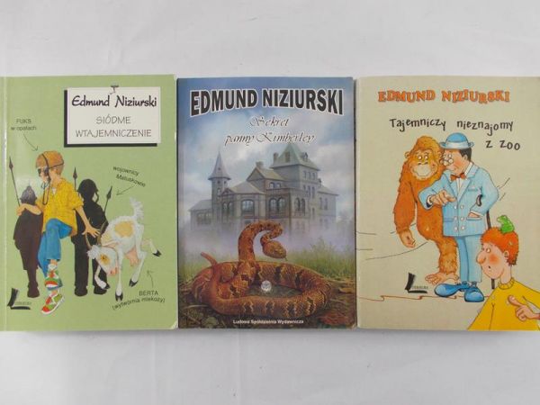 Niziurski Edmund - Siódme wtajemniczenie/Sekret panny Kimberley/Tajemniczy nieznajomy z zoo