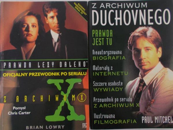 Lowry Brian - Oficjalny przewodnik po serialu Z Archiwum X, Mitchell Paul - Prawda jest tu, zestaw