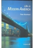 Life in modern America