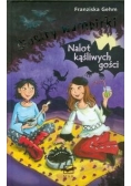 Siostry wampirki: Nalot kąśliwych gości, Nowa