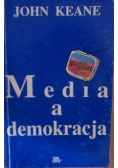 Media a demokracja